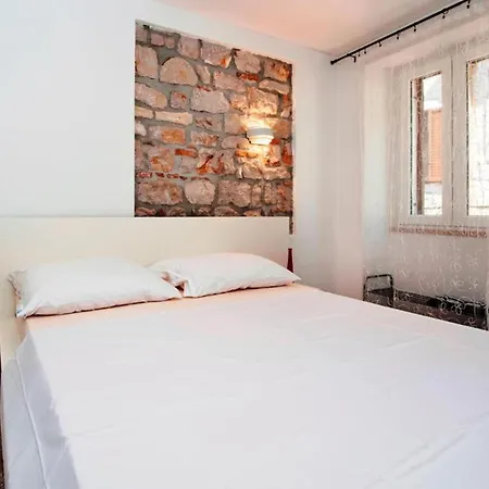 Casa Santa Vicenta Appartement *
