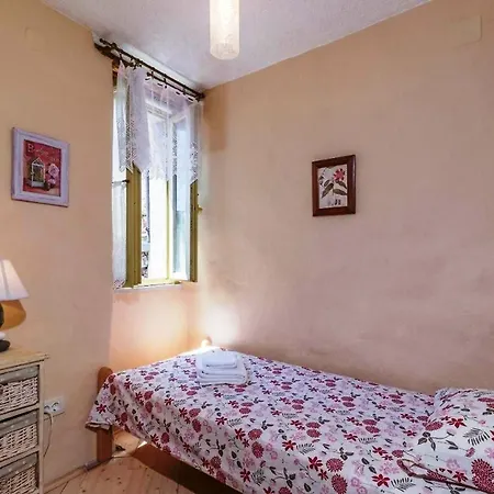 Casa Santa Vicenta * Ρόβινι