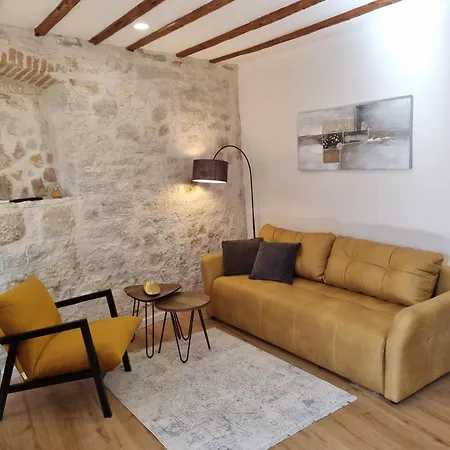 Casa Santa Vicenta Apartman
