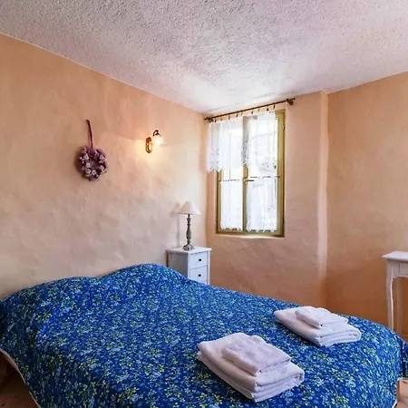 Casa Santa Vicenta